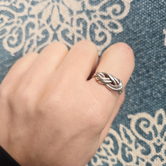 Vintage 925 Sterling Silver Rope Knot Ring, size 8 - Picture 5 of 13